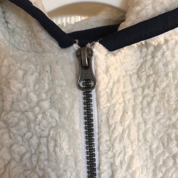 12 month pullover - Picture 6 of 8